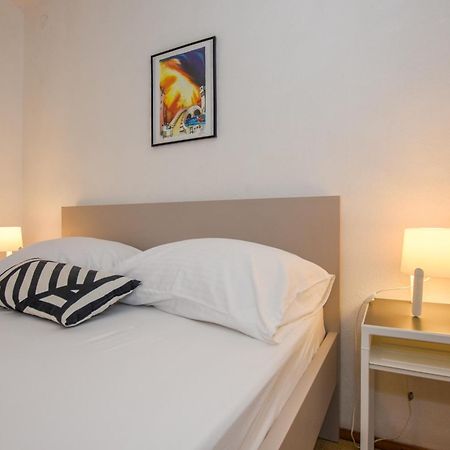 Movo House Apartment Đảo Pag Ngoại thất bức ảnh