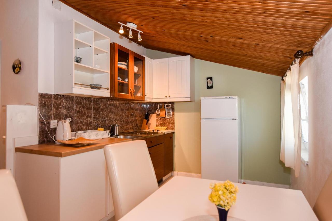 Movo House Apartment Đảo Pag Ngoại thất bức ảnh