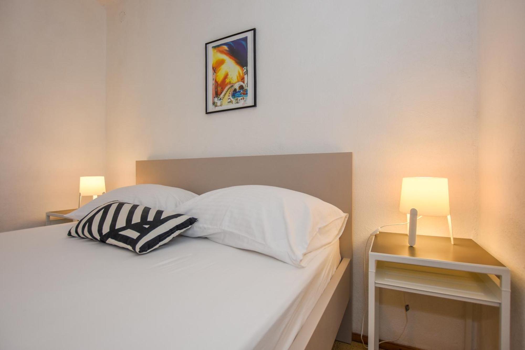 Movo House Apartment Đảo Pag Ngoại thất bức ảnh